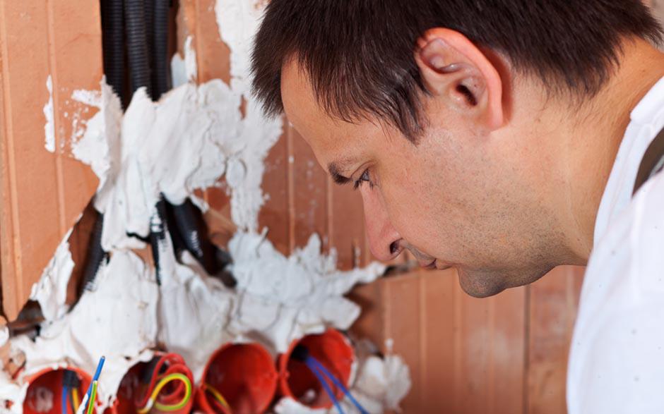 recherche travail électricien bâtiment Paris